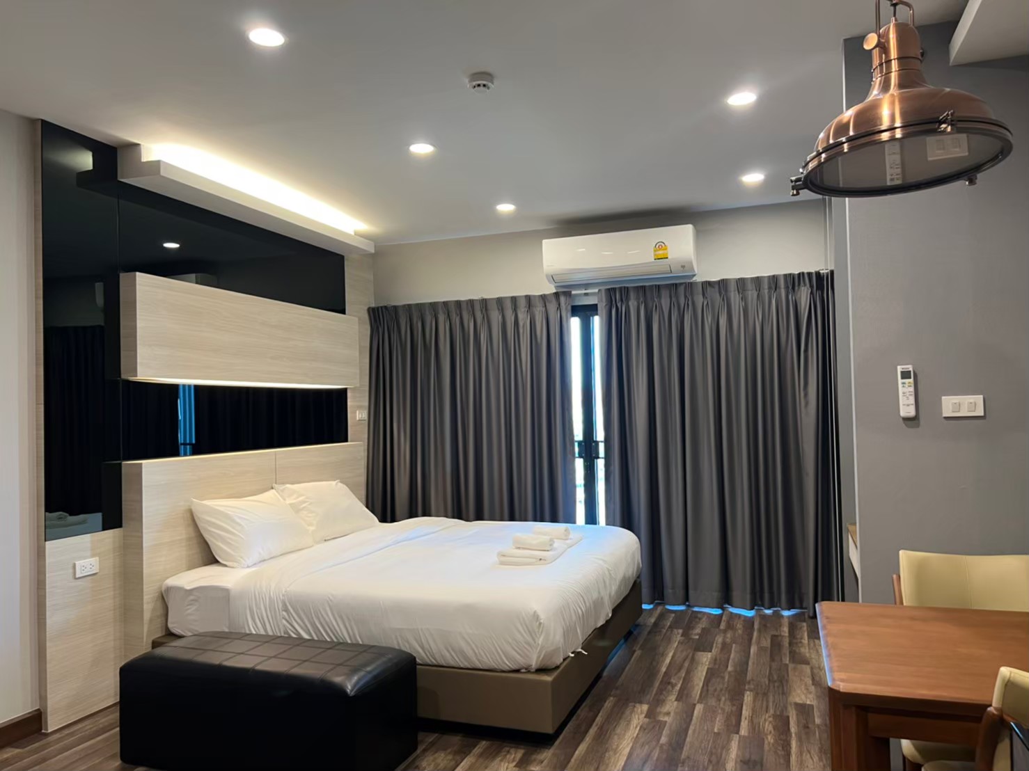 pic deluxe เตียงใหญ่1